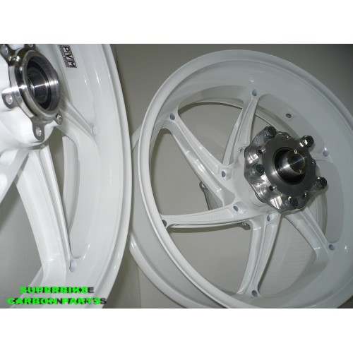 CERCHI FORGIATI PVM IN MAGNESIO O ALLUMINIO A 6 RAZZE LIGHTWEIGHT