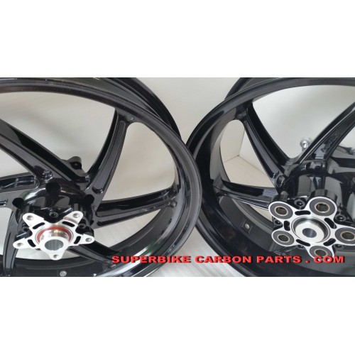 KAWASAKI ZX 10 R - CERCHI MAGNESIO FORGIATO SUPERBIKE PVM